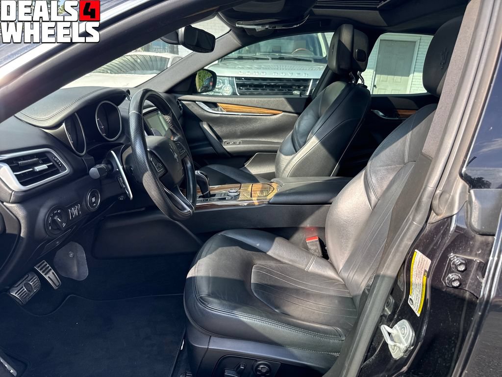 Used 2017 Maserati Ghibli S RWD image 9