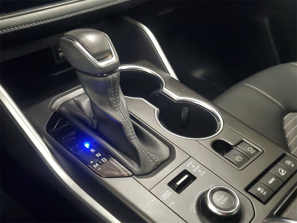 Used 2022 Toyota Highlander XSE image 31