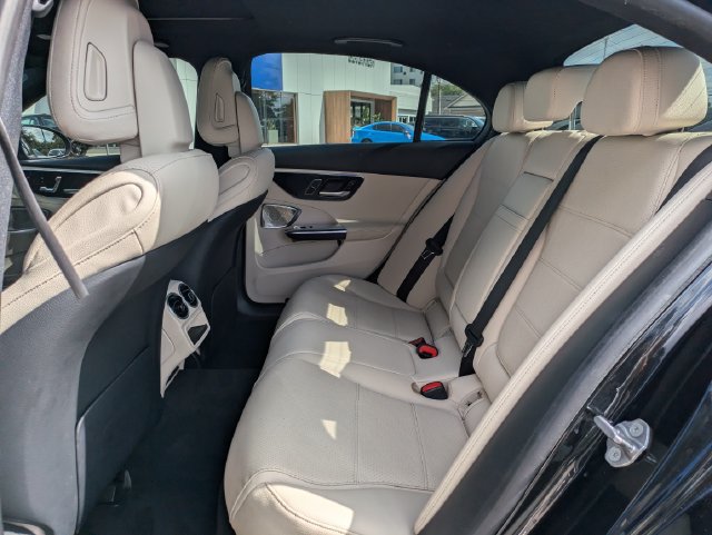 Used 2023 Mercedes-Benz C 300 4MATIC Sedan w/ Exclusive Trim Package image 17