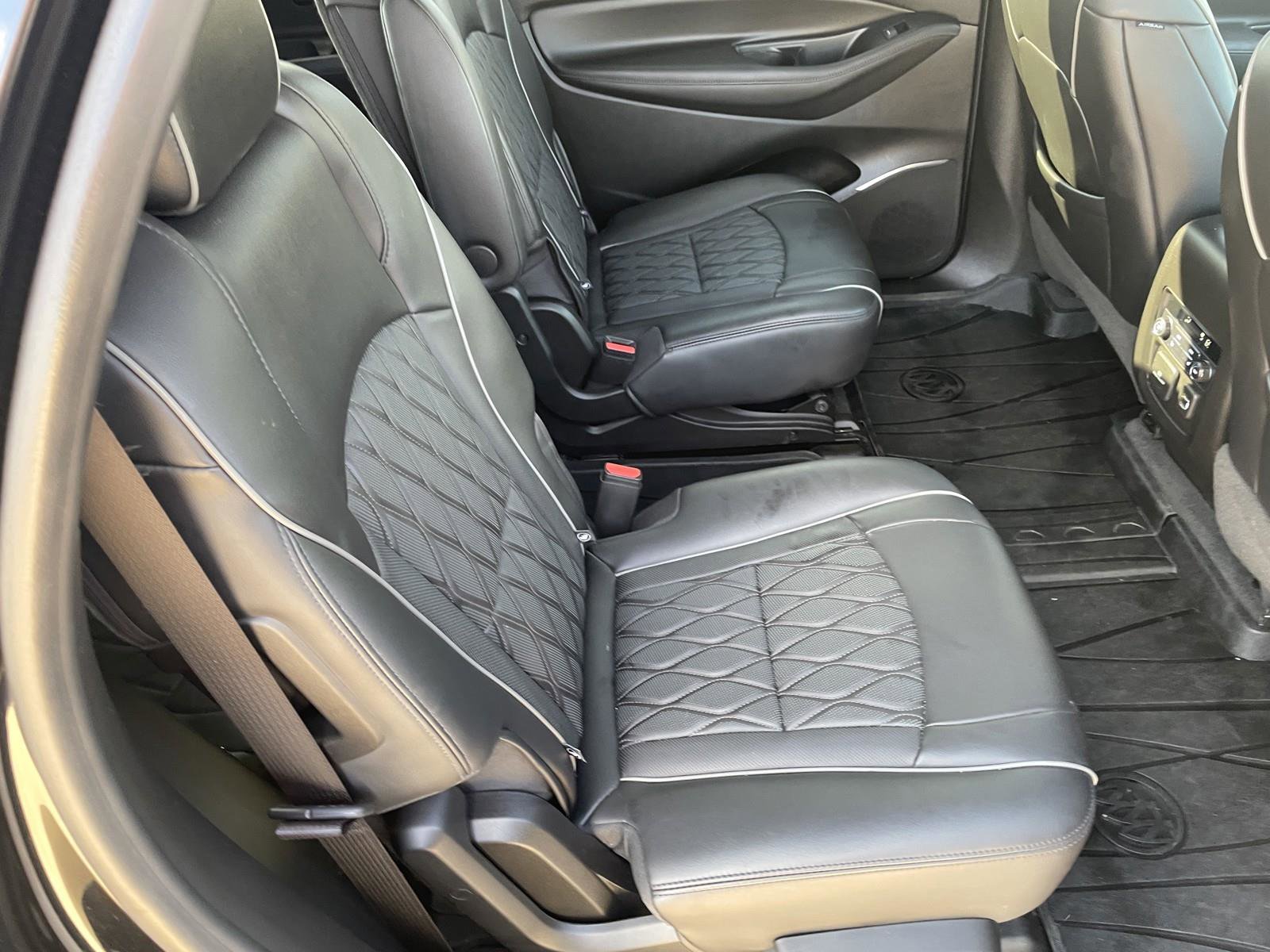 Used 2022 Buick Enclave Avenir w/ Avenir Technology Package image 34