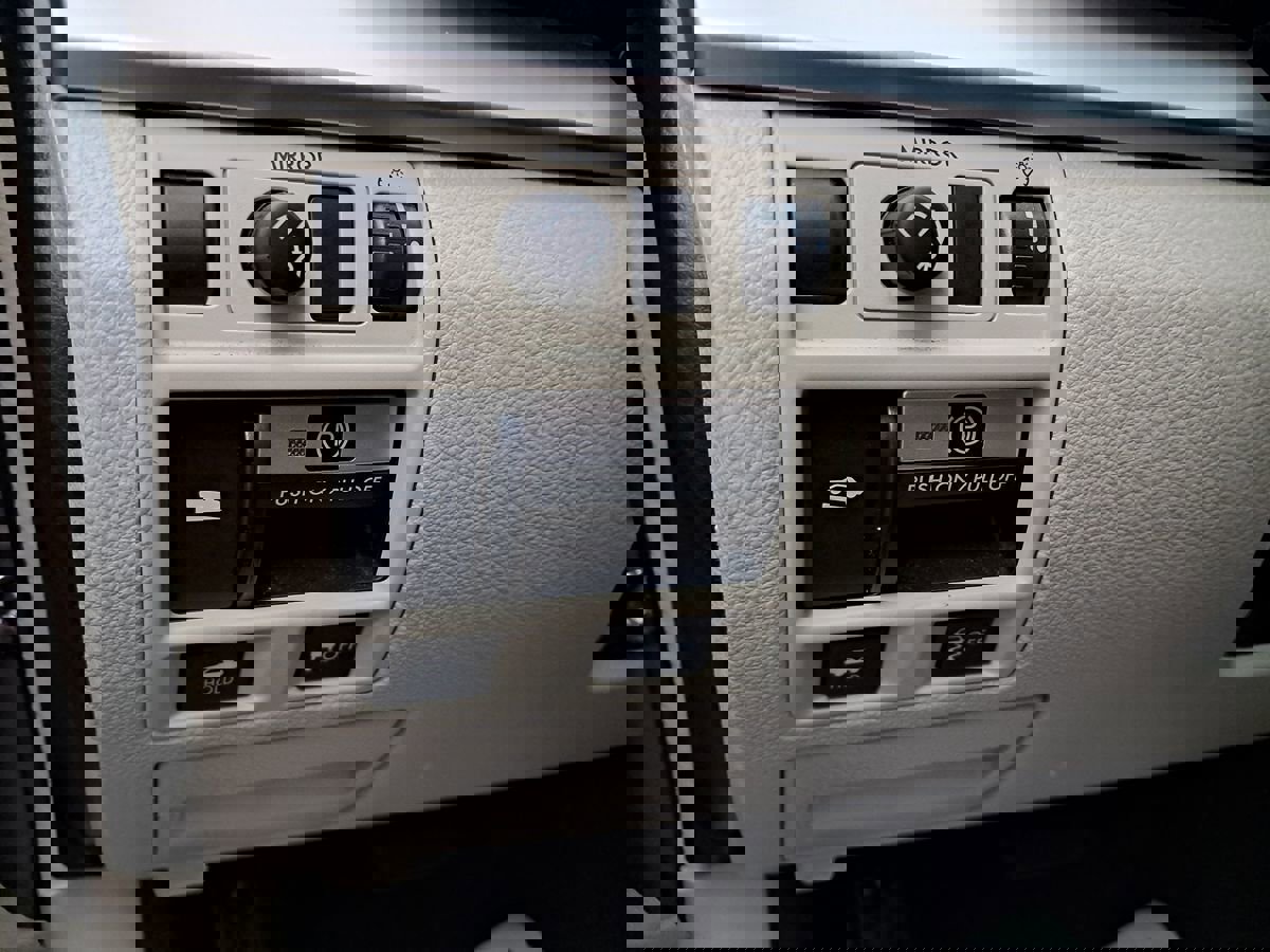 Used 2014 Subaru Legacy 2.5i image 12