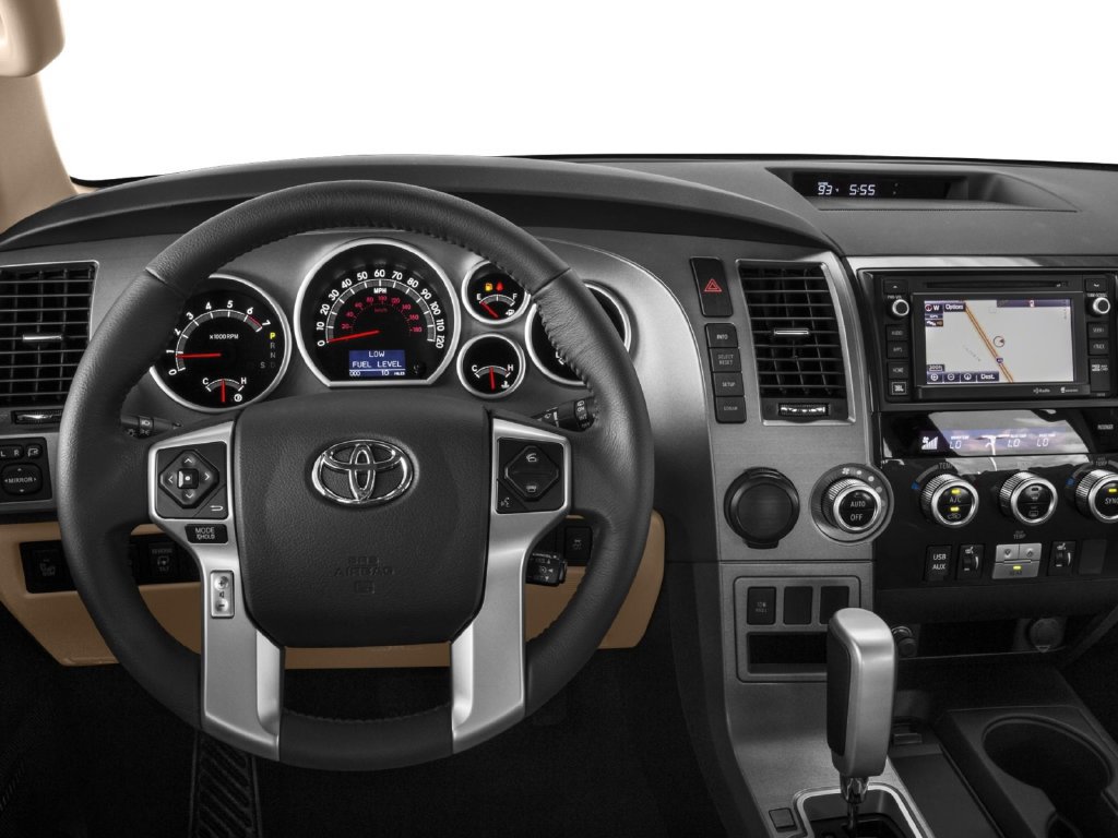 Used 2017 Toyota Sequoia Platinum AWD/4WD image 5