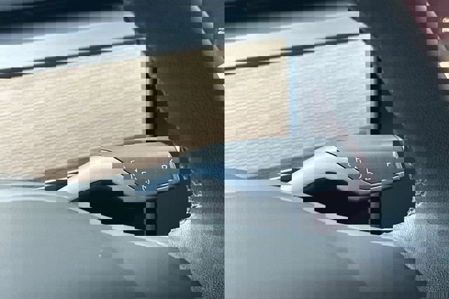 Used 2025 Tesla Model Y Long Range image 27