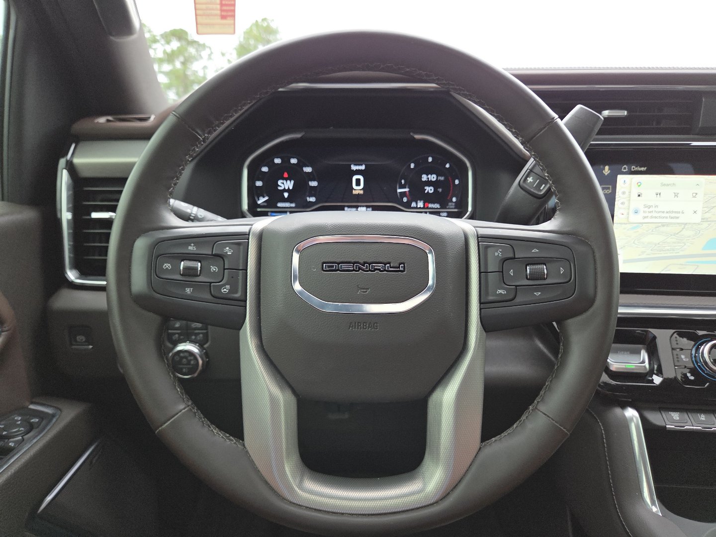Used 2024 GMC Sierra 2500 Denali w/ Denali Reserve Package AWD/4WD image 32