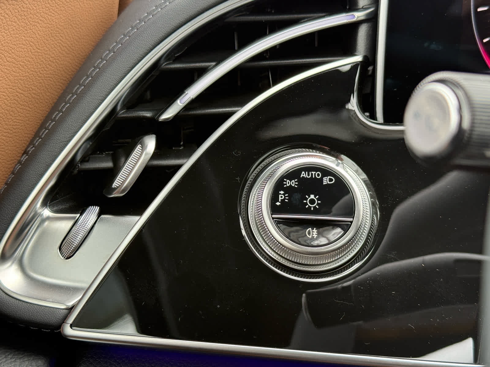 Used 2026 Mercedes-Benz E 350 4MATIC Sedan image 30