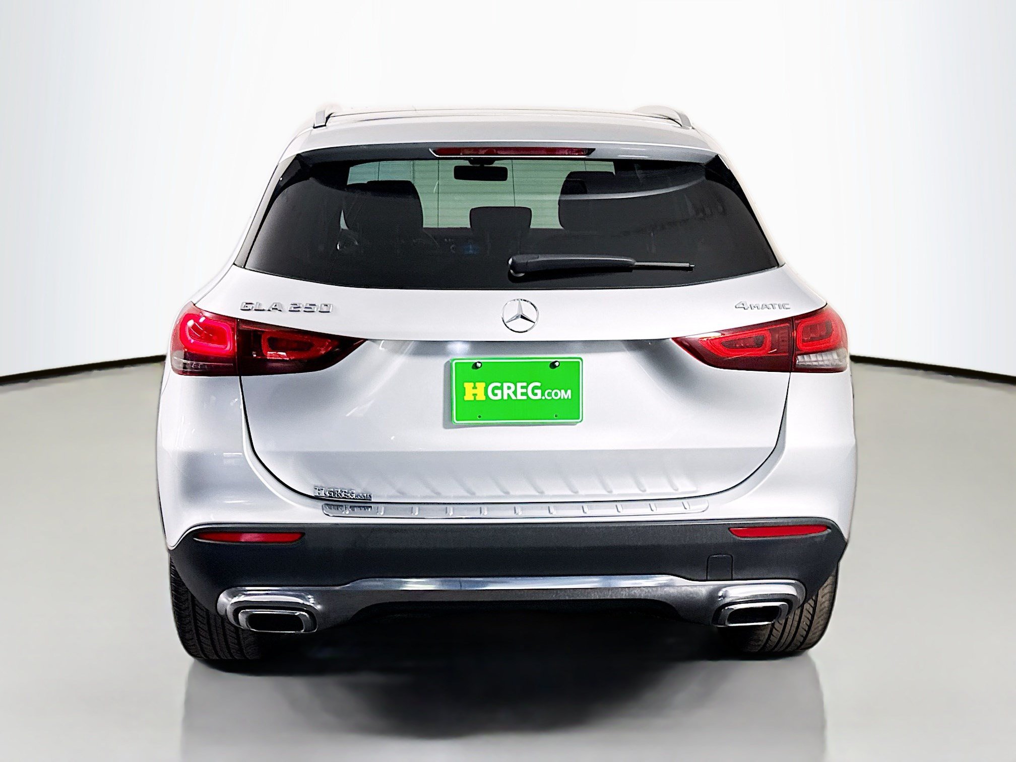 Used 2023 Mercedes-Benz GLA 250 4MATIC w/ Premium Package image 8