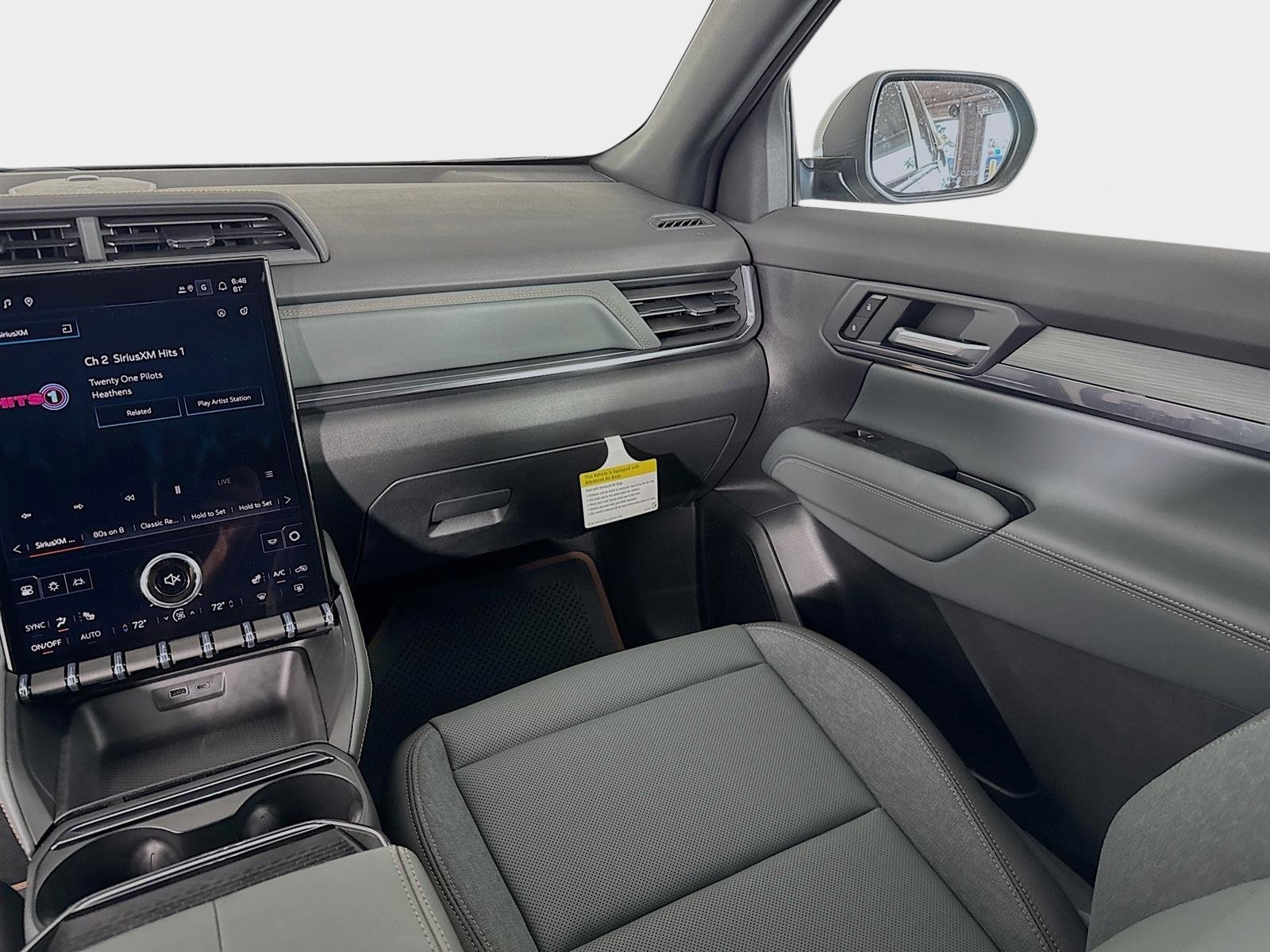 New 2026 GMC Terrain AT4 w/ Technology Package II AWD/4WD image 25