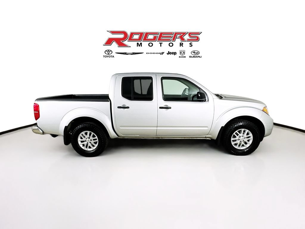 Used 2018 Nissan Frontier SV AWD/4WD image 9
