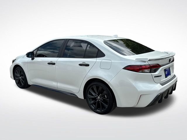 Used 2026 Toyota Corolla XSE FWD image 3
