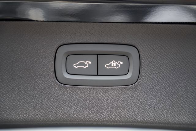 New 2026 Volvo XC90 B6 Ultra w/ Protection Package Premier AWD/4WD image 11