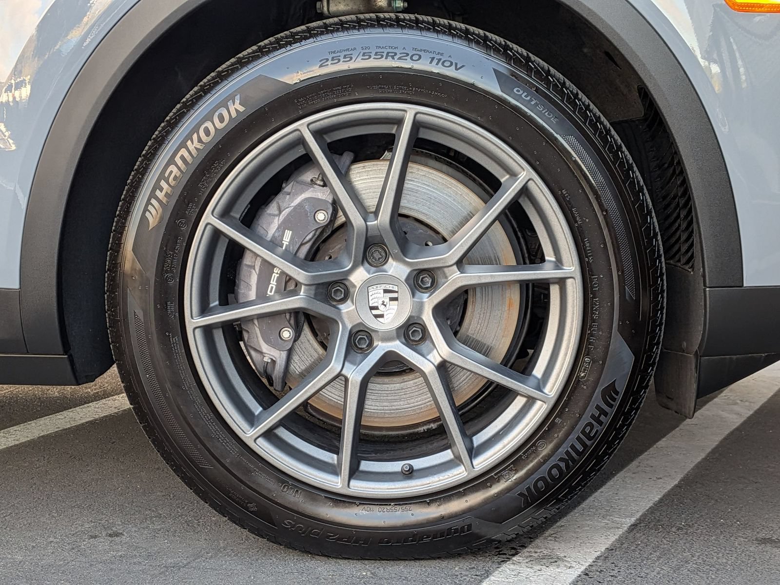 Certified 2026 Porsche Cayenne AWD/4WD image 12