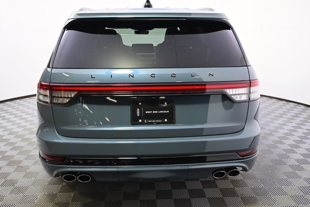New 2026 Lincoln Aviator Black Label w/ Jet Appearance Package image 5