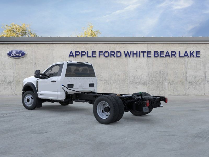 New 2026 Ford F550 4x4 Regular Cab Super Duty image 4