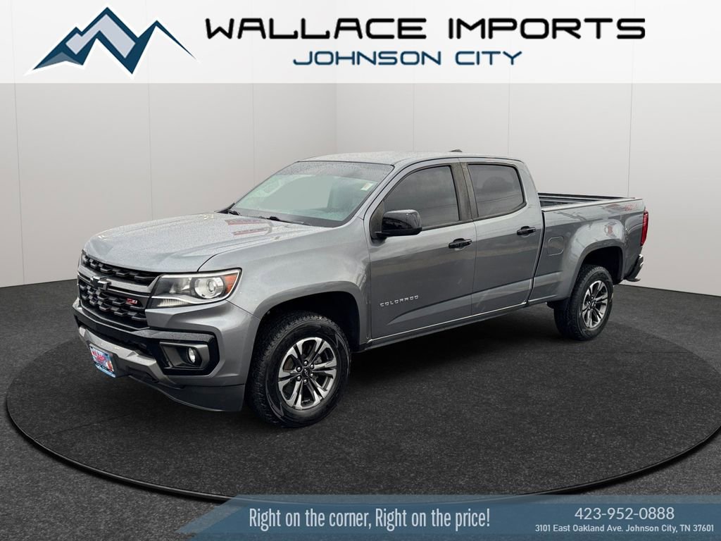 Used 2021 Chevrolet Colorado Z71 AWD/4WD image 2