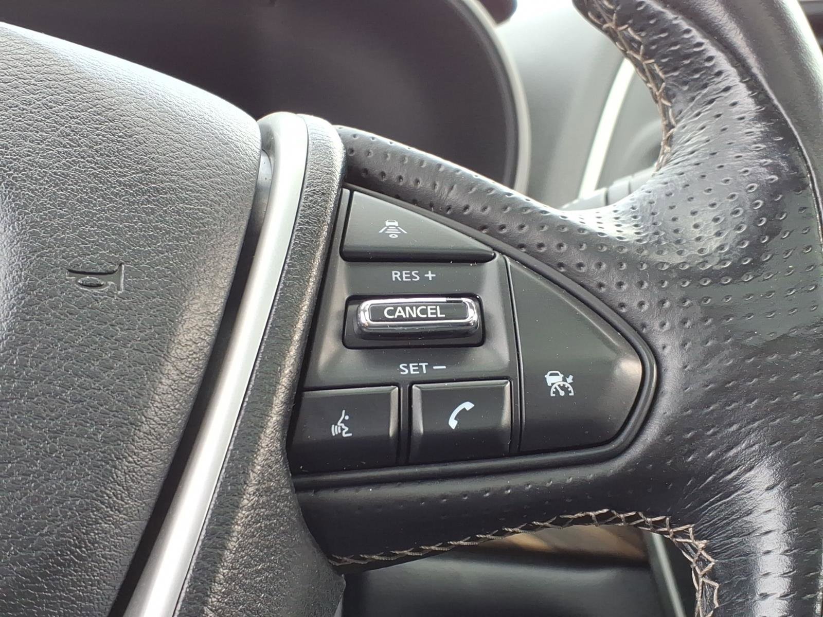 Used 2016 Nissan Maxima Platinum w/ Interior Lighting Package FWD image 28