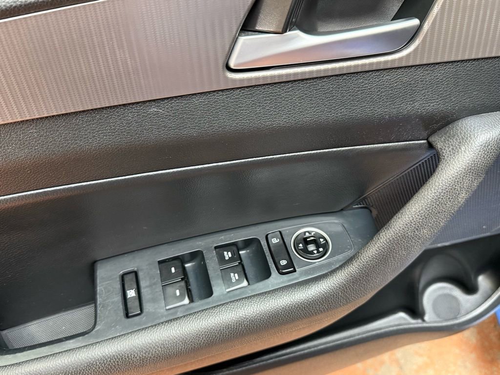 Used 2018 Hyundai Sonata Sport image 22