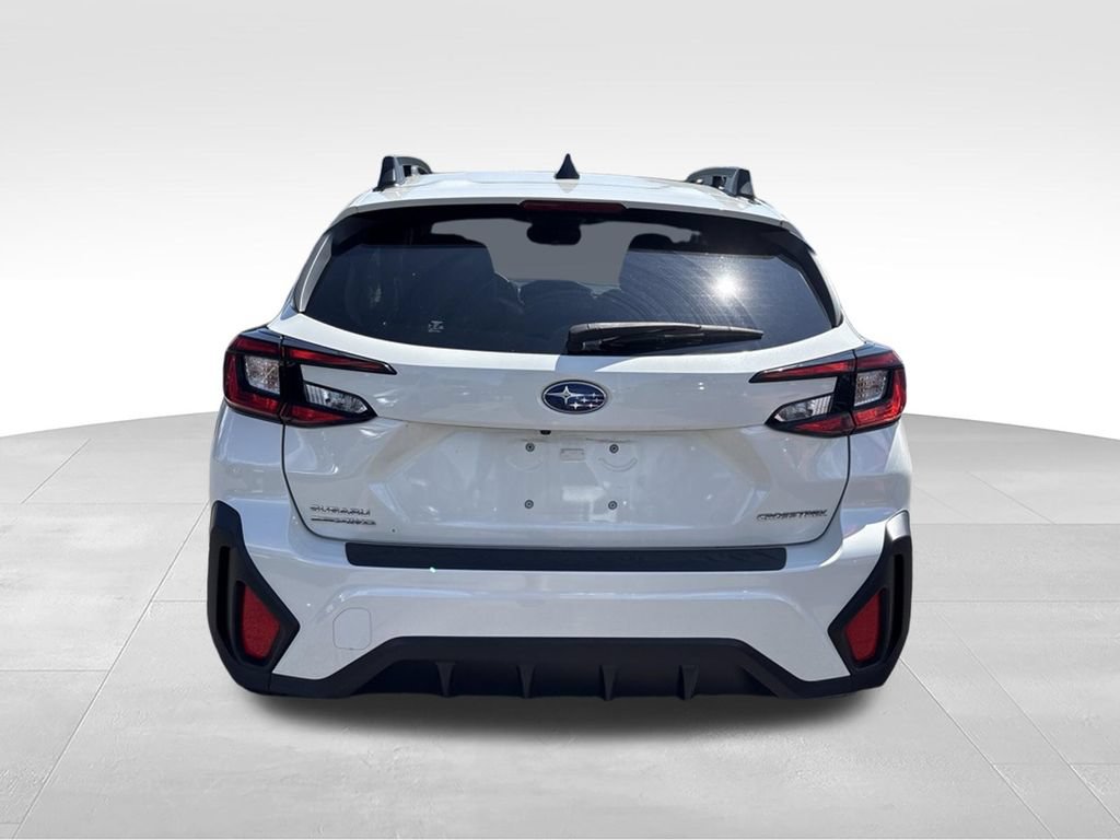 Used 2024 Subaru Crosstrek 2.0i Premium AWD/4WD image 6