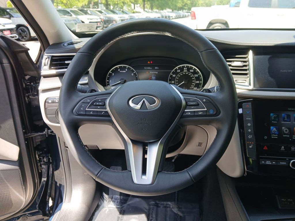 Used 2025 INFINITI QX50 Luxe w/ Cargo Package AWD/4WD image 23