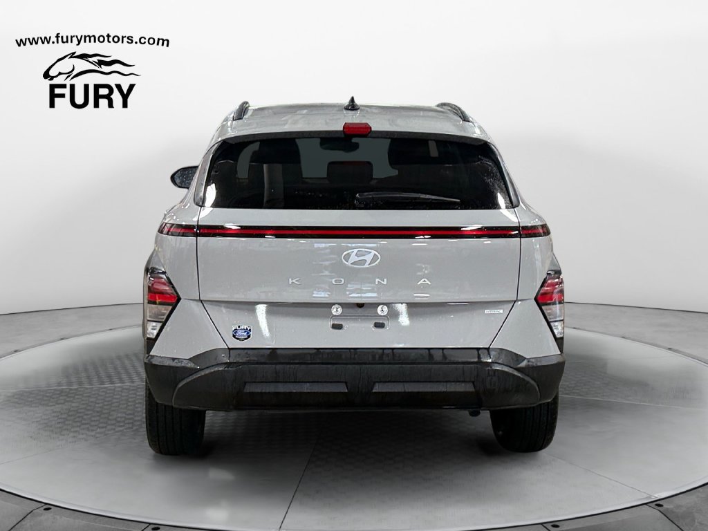 Used 2025 Hyundai Kona SEL AWD/4WD image 5