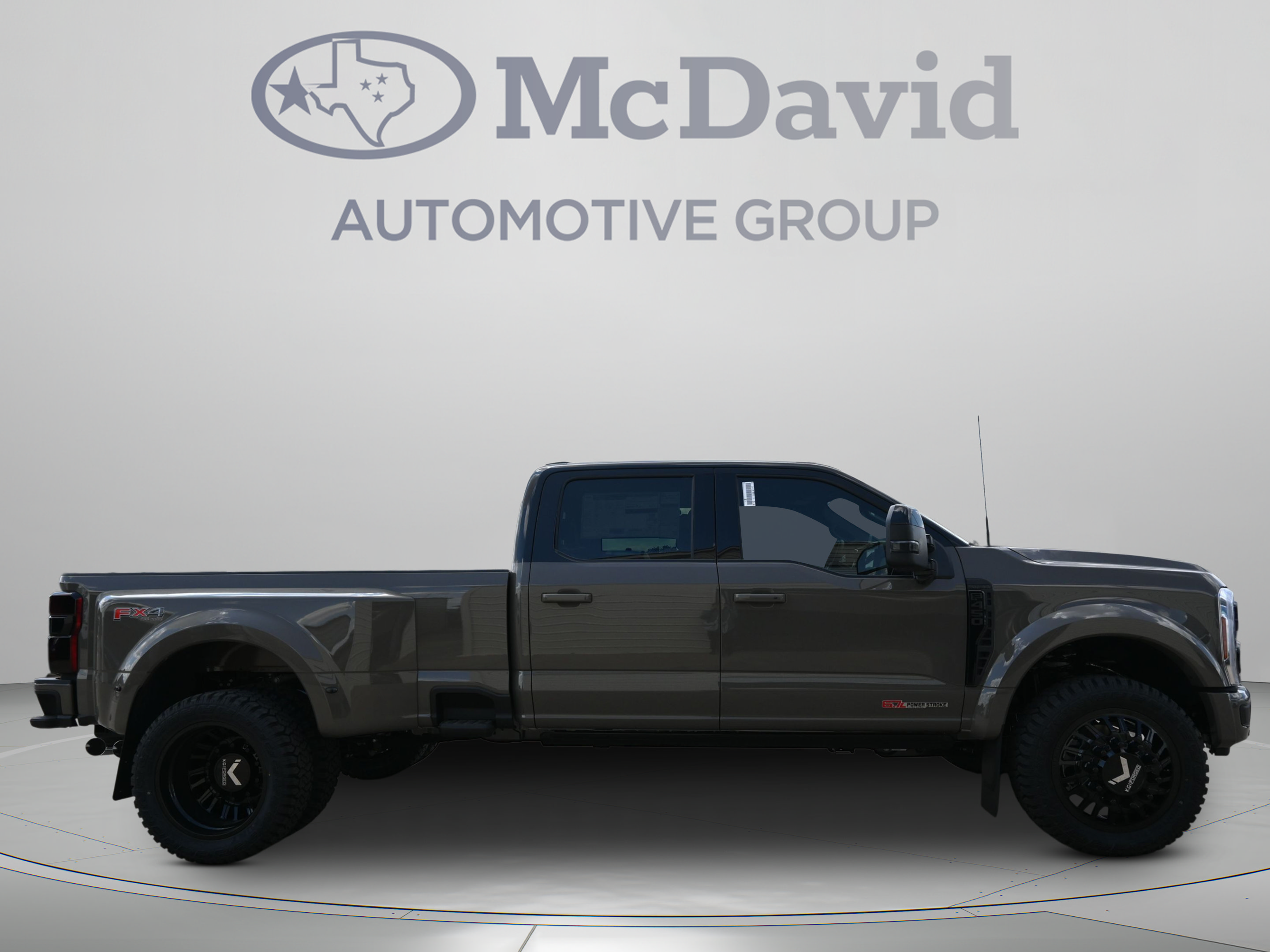 New 2026 Ford F450 King Ranch w/ Chrome Package AWD/4WD image 11