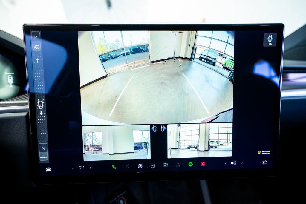 Used 2022 Tesla Model X Plaid image 40