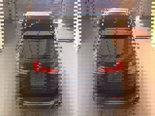 Used 2018 BMW X5 xDrive40e image 7