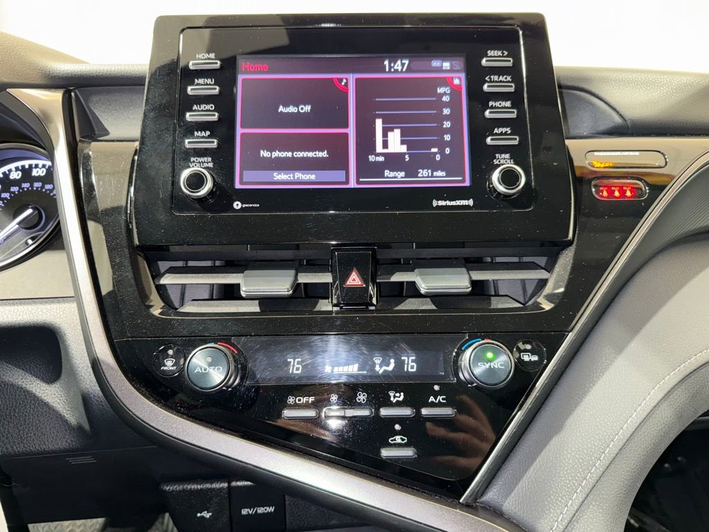 Certified 2024 Toyota Camry SE image 24