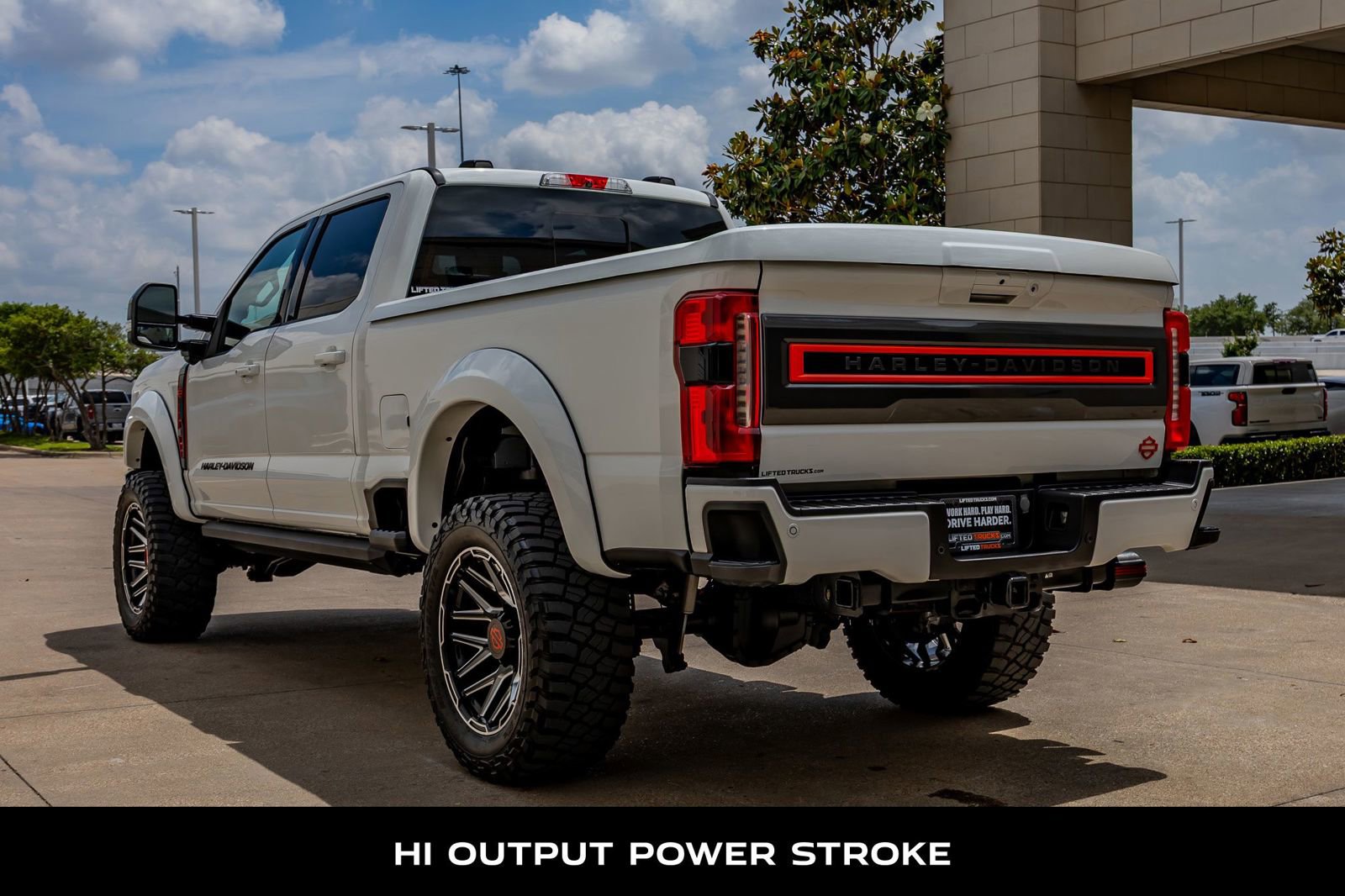 Used 2024 Ford F250 Lariat w/ Lariat Ultimate Package AWD/4WD image 6