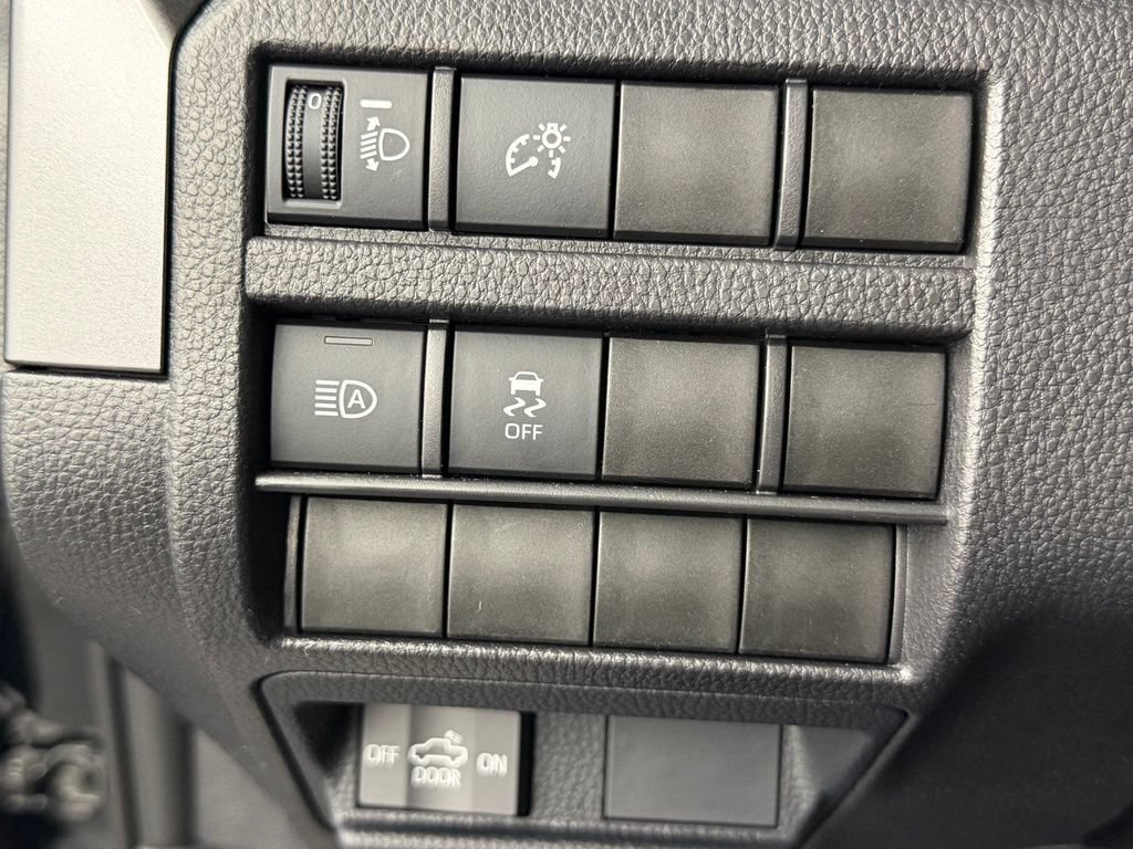 Used 2026 Toyota Tacoma SR5 AWD/4WD image 28