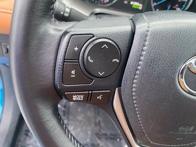 Used 2017 Toyota RAV4 Limited w/ Advanced Technology Package AWD/4WD image 24