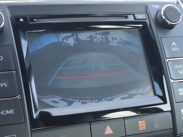 Used 2015 Toyota Camry XLE w/ Moonroof Package image 14
