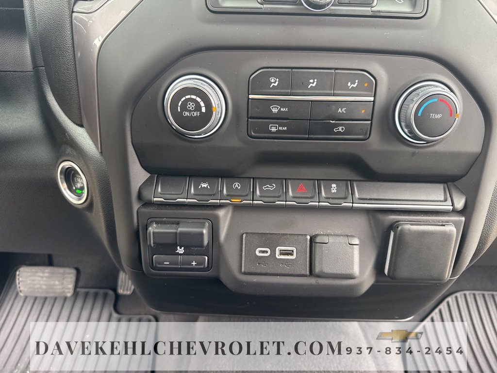 Used 2024 Chevrolet Silverado 1500 Custom image 16