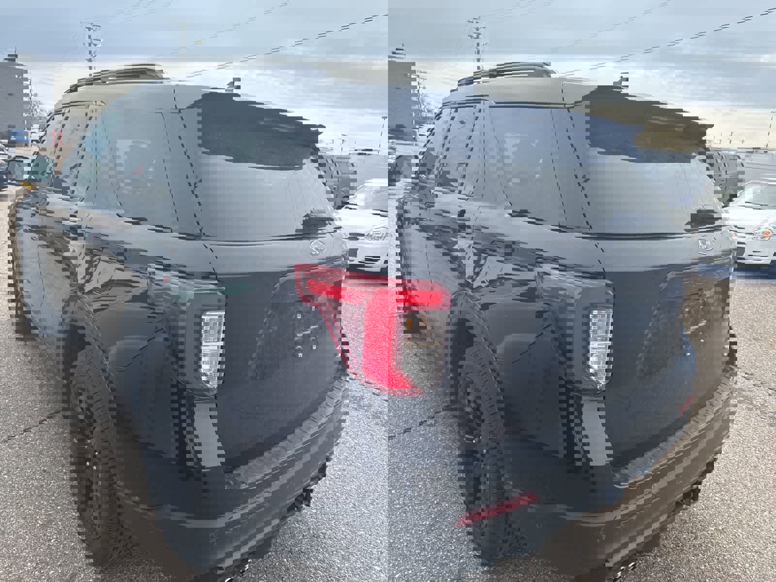 Used 2020 Ford Explorer ST w/ ST Street Pack image 13