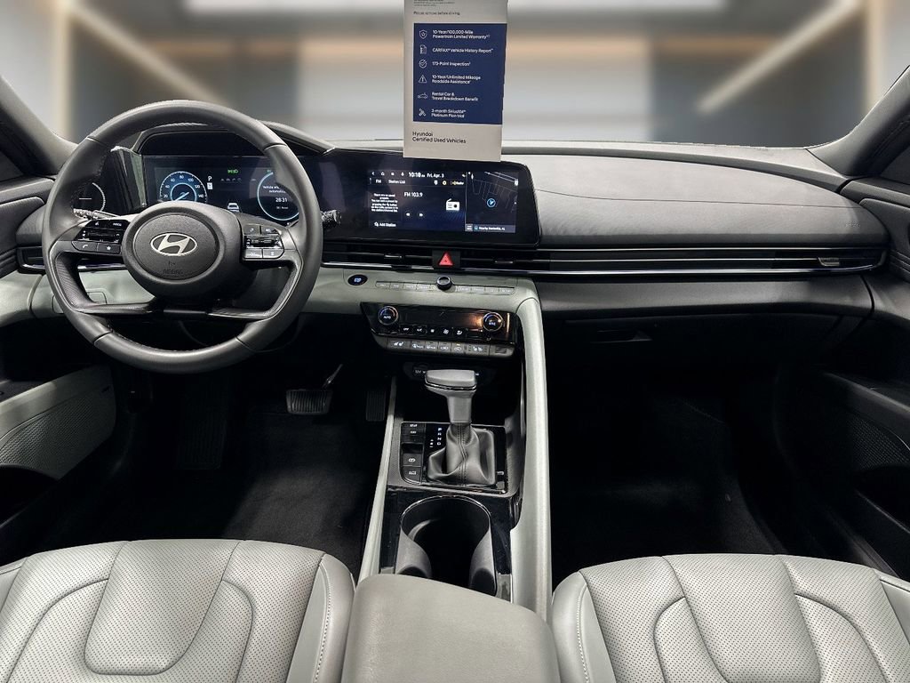 Certified 2025 Hyundai Elantra Limited image 10