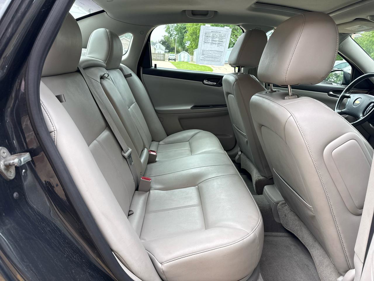 Used 2014 Chevrolet Impala LTZ FWD image 18
