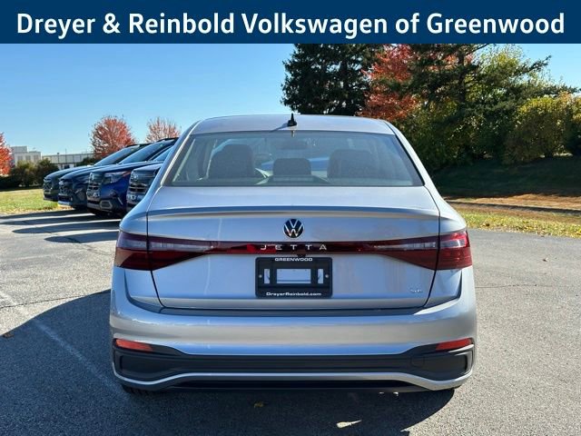 New 2026 Volkswagen Jetta SE image 6