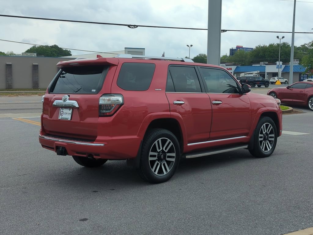 Used 2022 Toyota 4Runner Limited AWD/4WD image 7