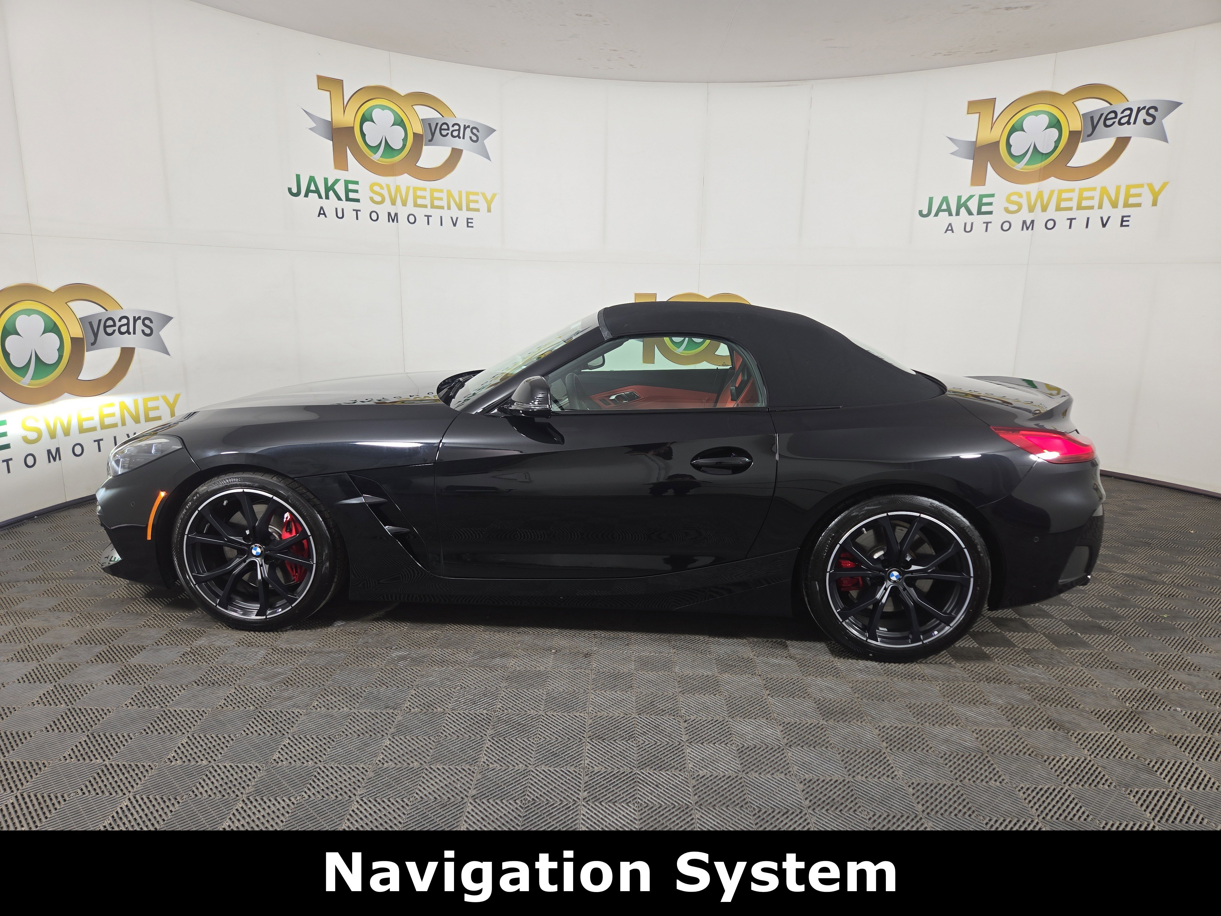 Used 2024 BMW Z4 M40i w/ Premium Package image 4