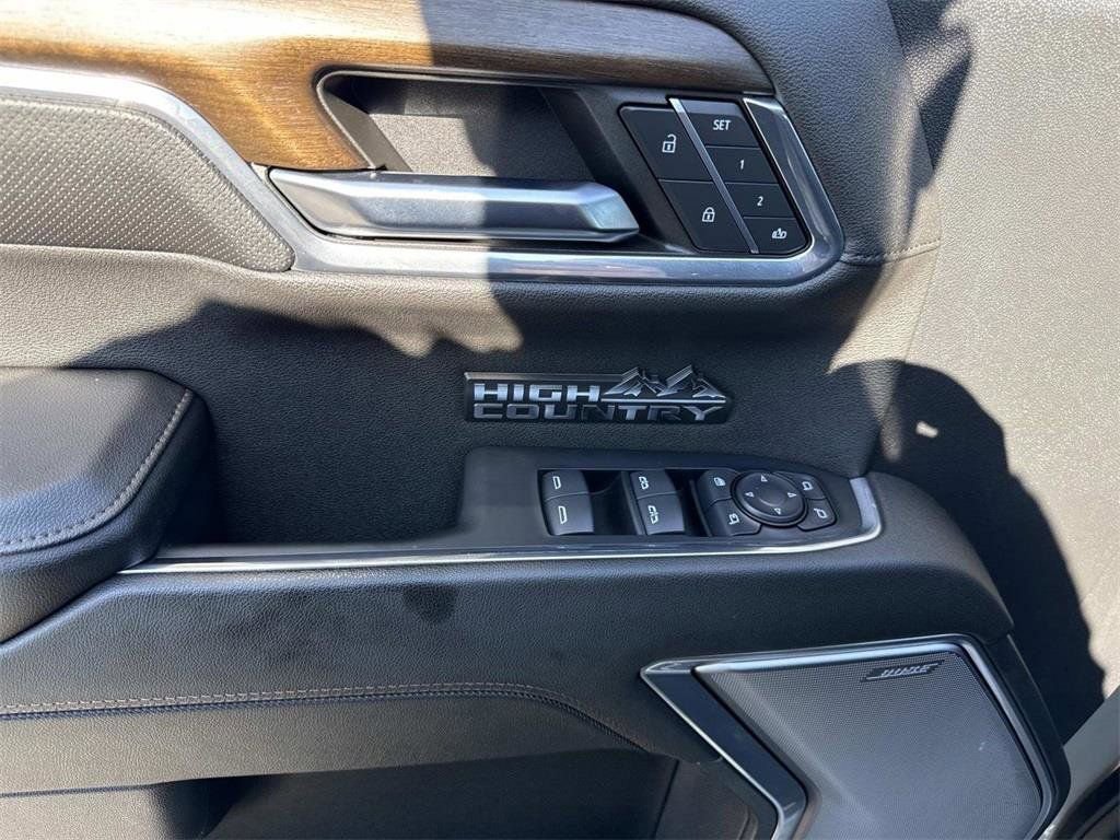 Used 2024 Chevrolet Silverado 1500 High Country w/ High Country Premium Package image 18