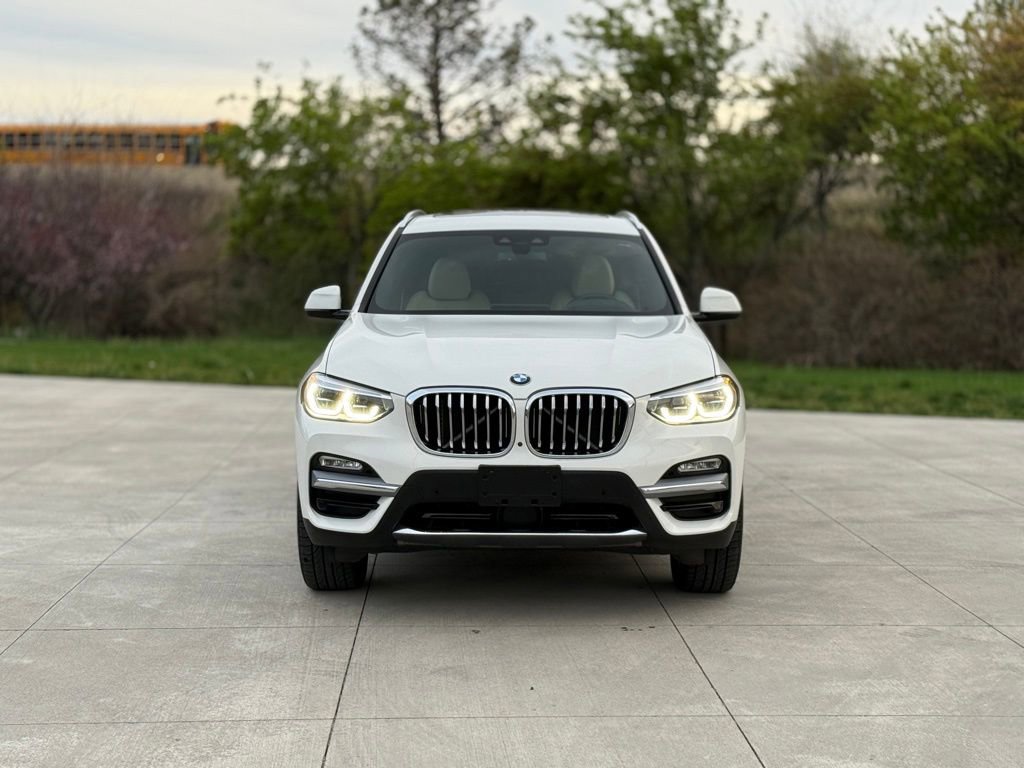 Used 2019 BMW X3 xDrive30i w/ Executive Package image 2