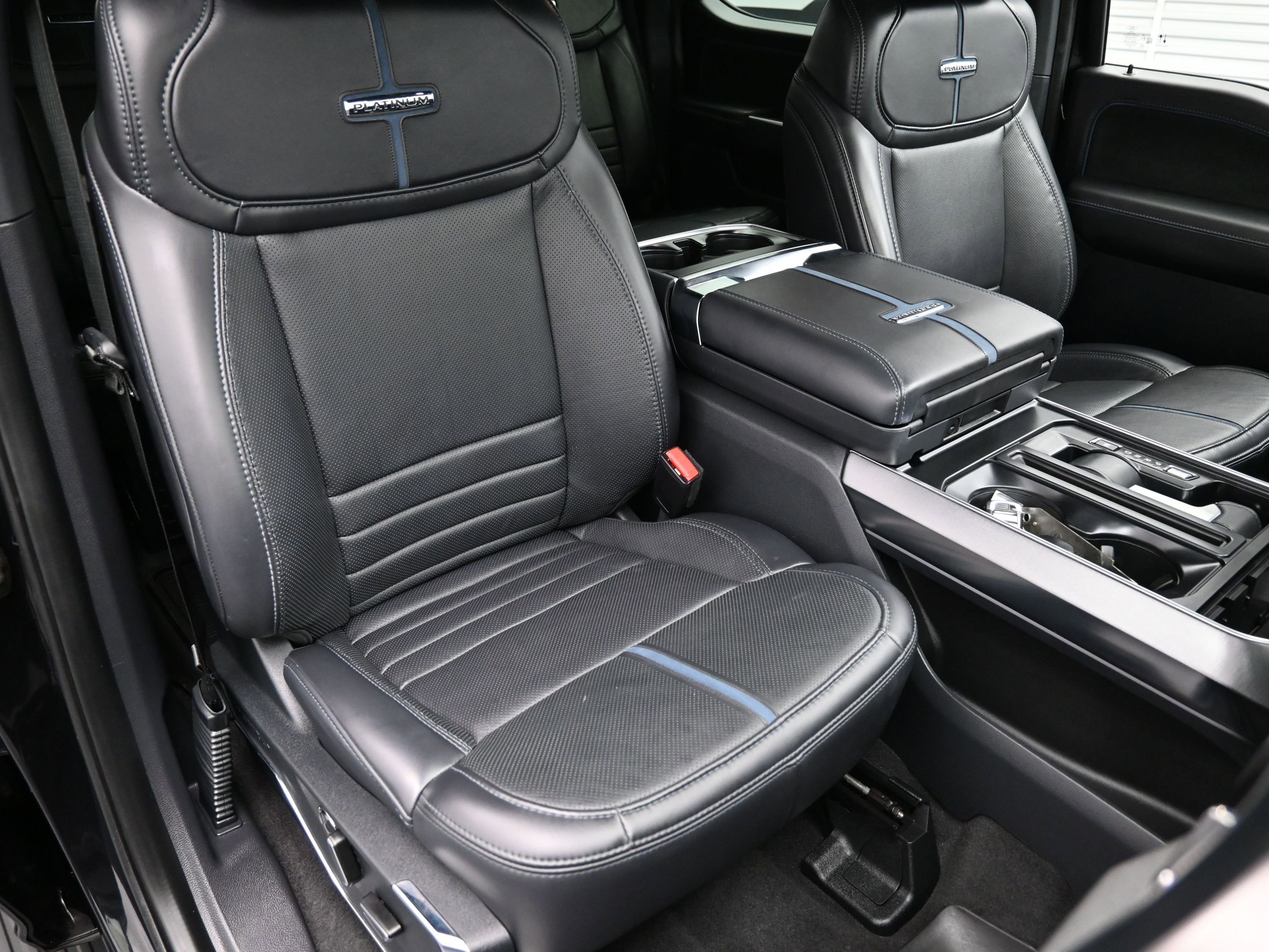 Used 2025 Ford F150 Platinum w/ FX4 Off-Road Package image 42