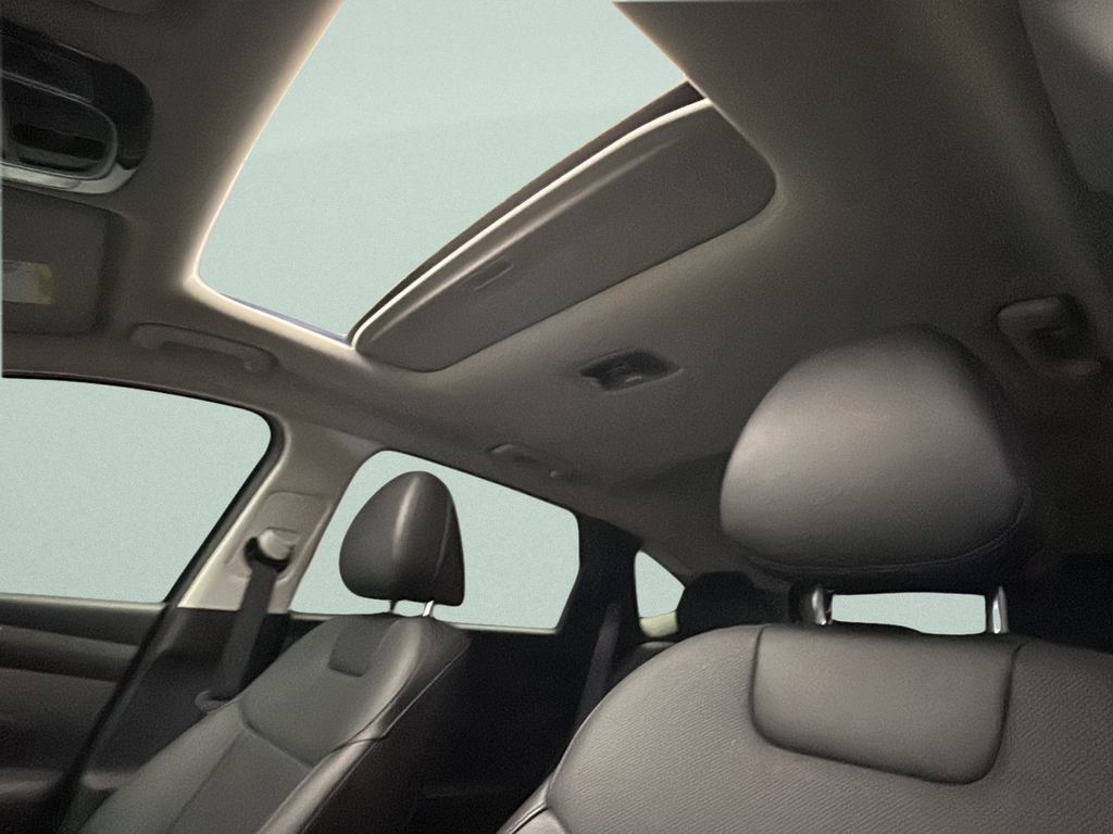 Certified 2025 Hyundai Tucson SEL image 11