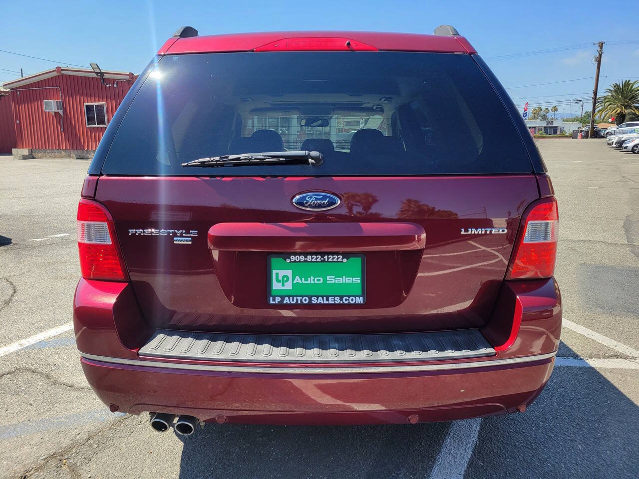 Used 2006 Ford Freestyle Limited AWD/4WD image 4