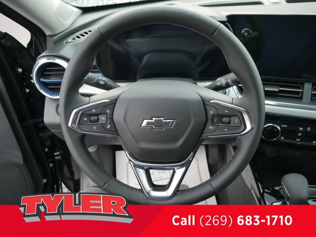 New 2026 Chevrolet Trax LT w/ Driver Confidence Package FWD image 27