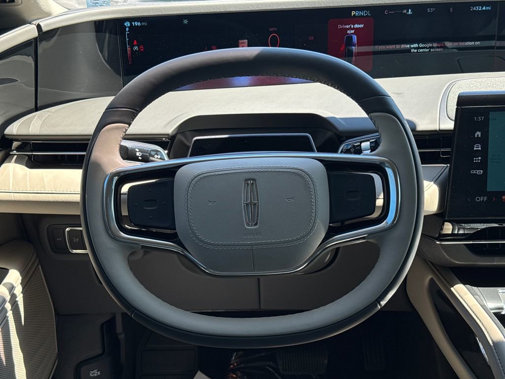 Used 2025 Lincoln Nautilus Premier w/ Jet Appearance Package image 15