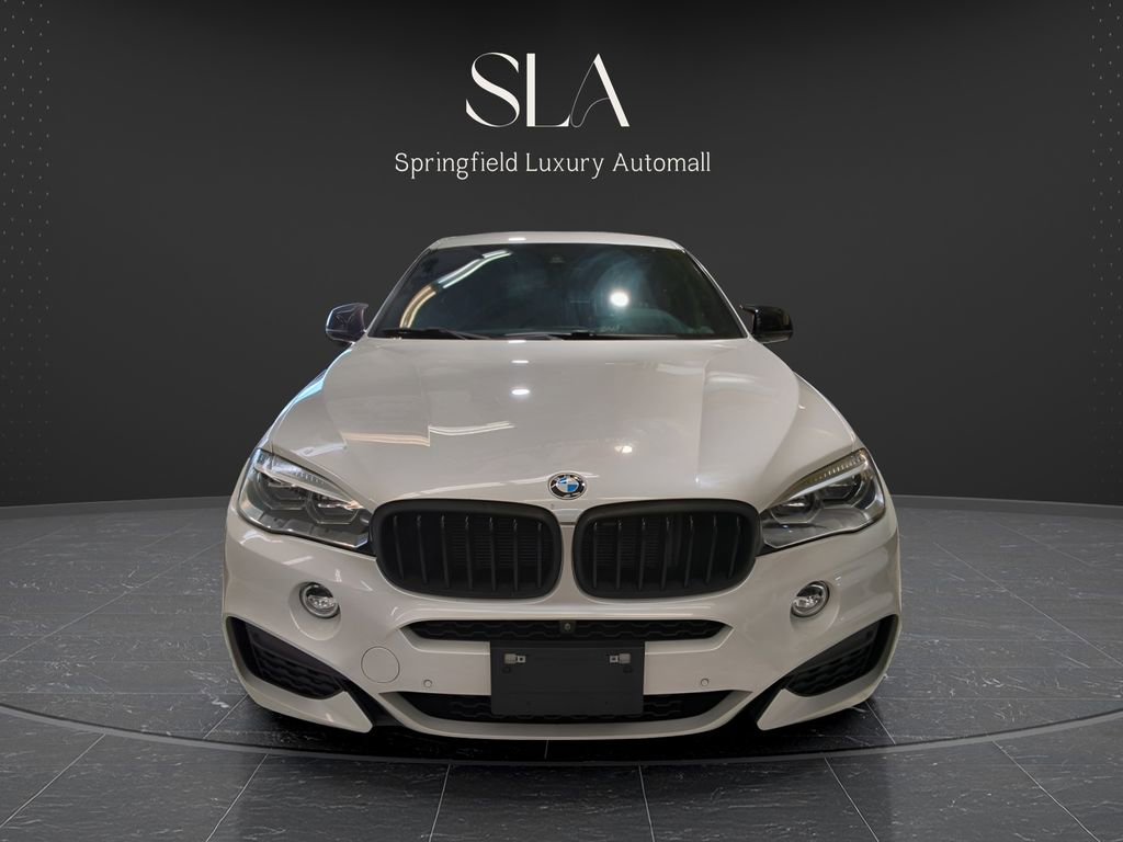 Used 2019 BMW X6 M60i AWD/4WD image 2