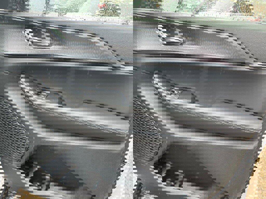 New 2025 Jeep Grand Cherokee Laredo X image 21