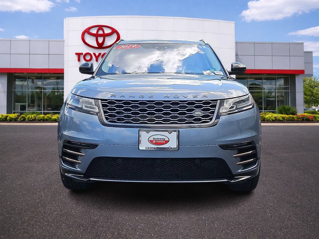 Used 2019 Land Rover Range Rover Velar R-Dynamic SE AWD/4WD image 2