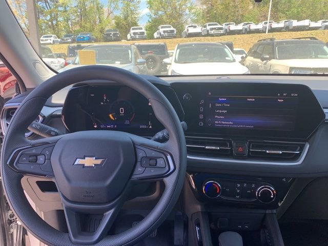 Used 2026 Chevrolet TrailBlazer LT w/ Driver Confidence Package AWD/4WD image 24