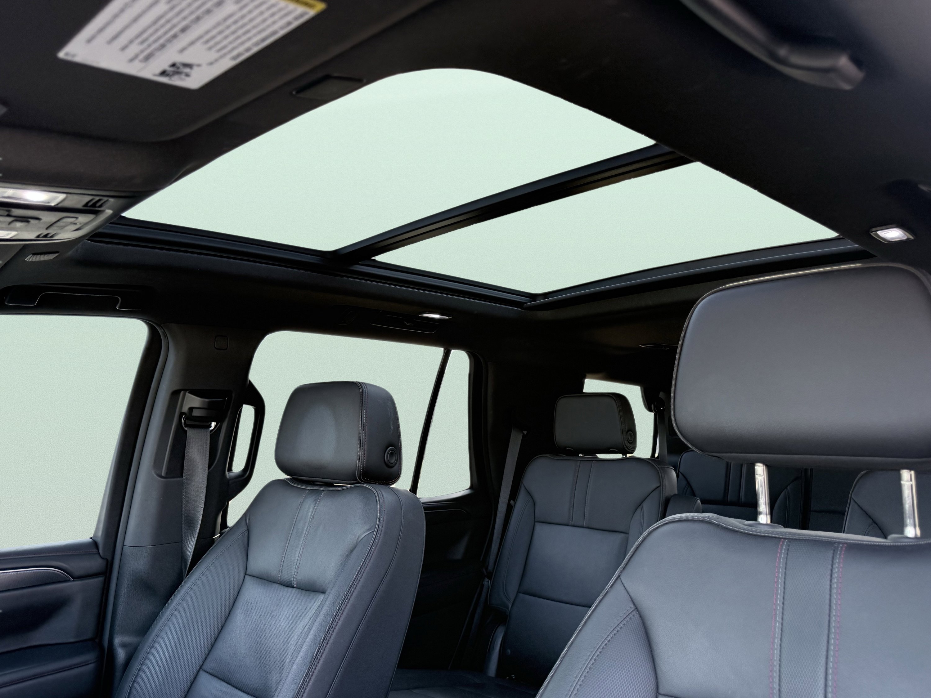 Used 2023 Chevrolet Tahoe RST w/ Luxury Package RWD image 25